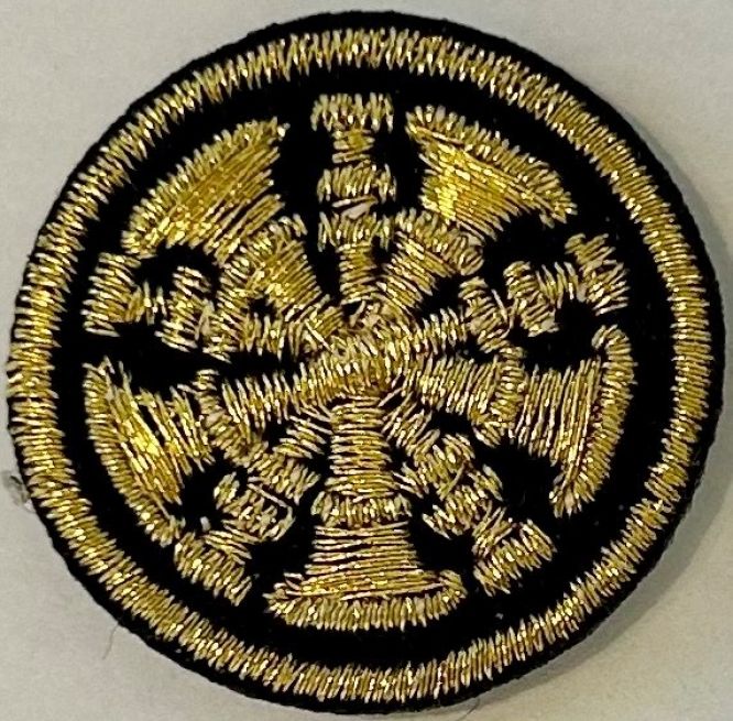 FIRE FIGHTER 5 BUGLES CROSSED, 1" CIRCLE - METALLIC GOLD ON MIDNIGHT NAVY - SEW ON.